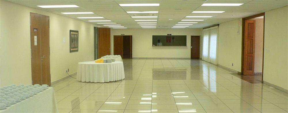 Karibu Leisure Resort Thapane Экстерьер фото